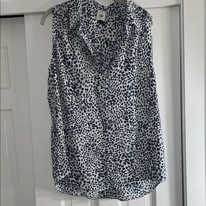 CAbi Women's Navy and White Patterned Blouse. L